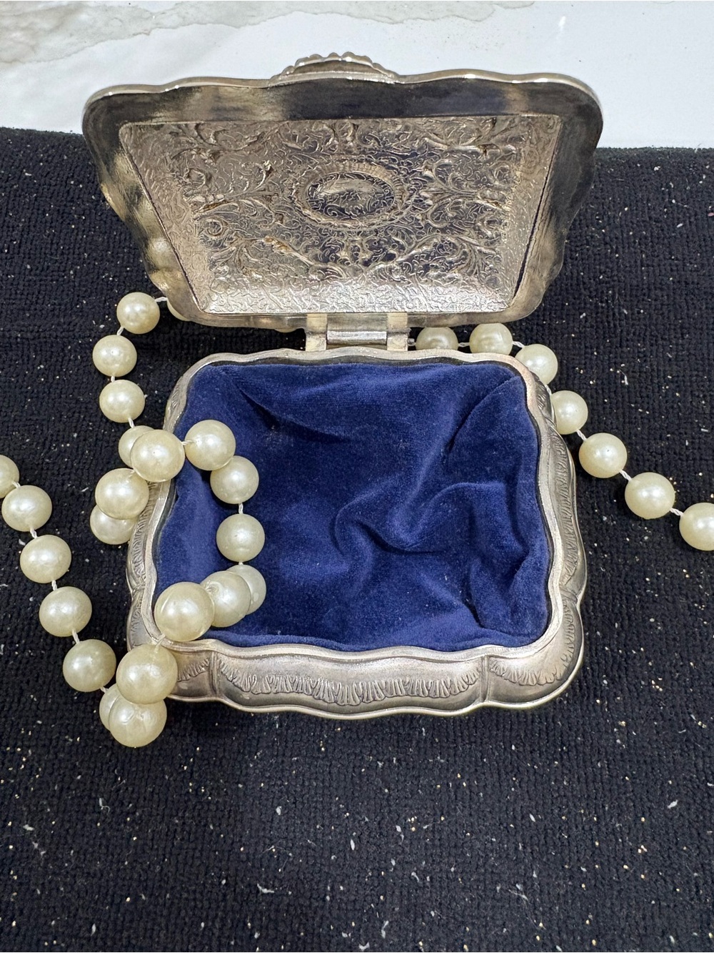 Vintage rococo style silver blue velvet trinket box